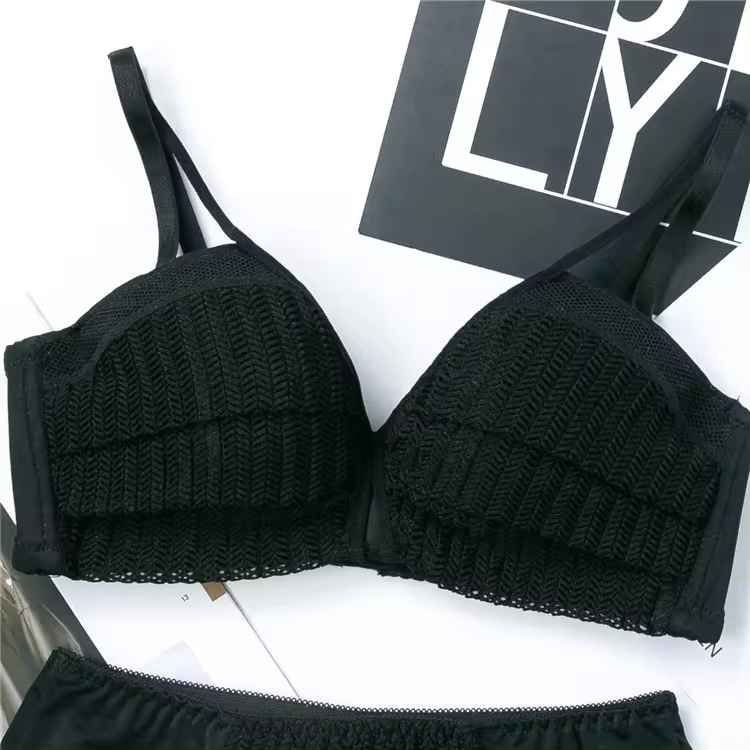 Combo Of 6 Bra & panties Sets imported