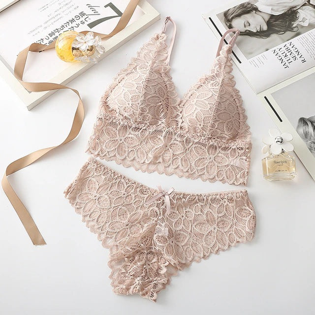 Combo Of 6 Bra & panties Sets imported